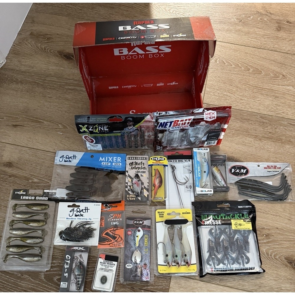 Rapala Bass Boom Box Fishing Kit 7 Preselected Items Plus Bonus Tackle